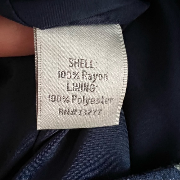 Lauren Conrad Disney navy rabbit print shorts size small - Picture 9 of 10